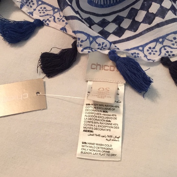 💙 Blue White 🔷 Chico’s 🔷 Tasseled 🔷 Scarf 💙 - Picture 7 of 7